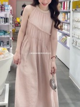 法式无袖挂脖式连衣裙女2025新款夏装高腰显瘦小个子A字中长裙子