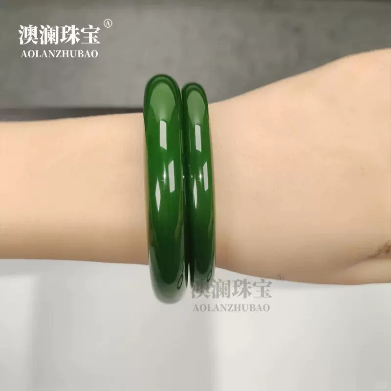 新疆和田外蒙碧玉手镯细条女款老坑菠菜绿少女碧玉圆条玉仿和田玉