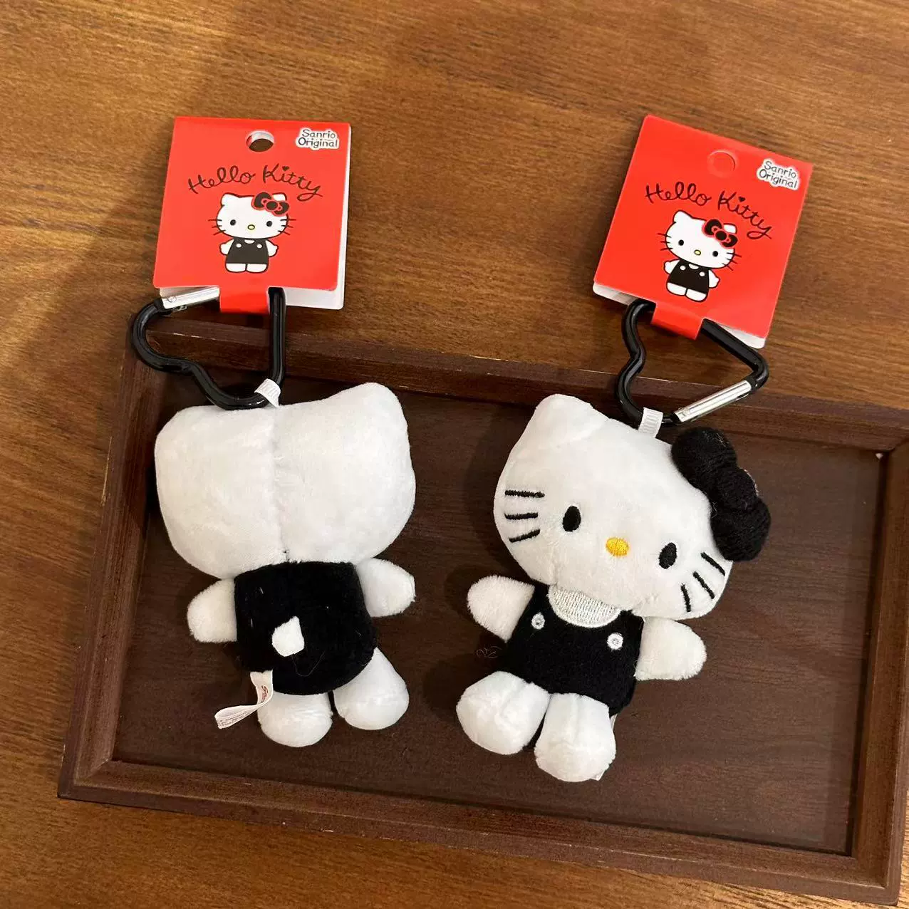 Hello kitty, черный кулон, (Физика)