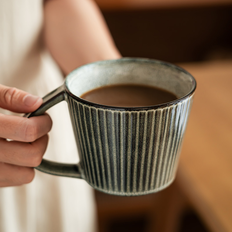 Retro hacer el horno viejo taza de cerámica casera taza de agua taza de café vertical taza de desayuno taza de leche