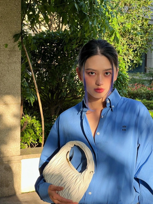 正确版本现货高品质MU家2025新款徽标刺绣衬衫OS宽松版型男女同款|undefined