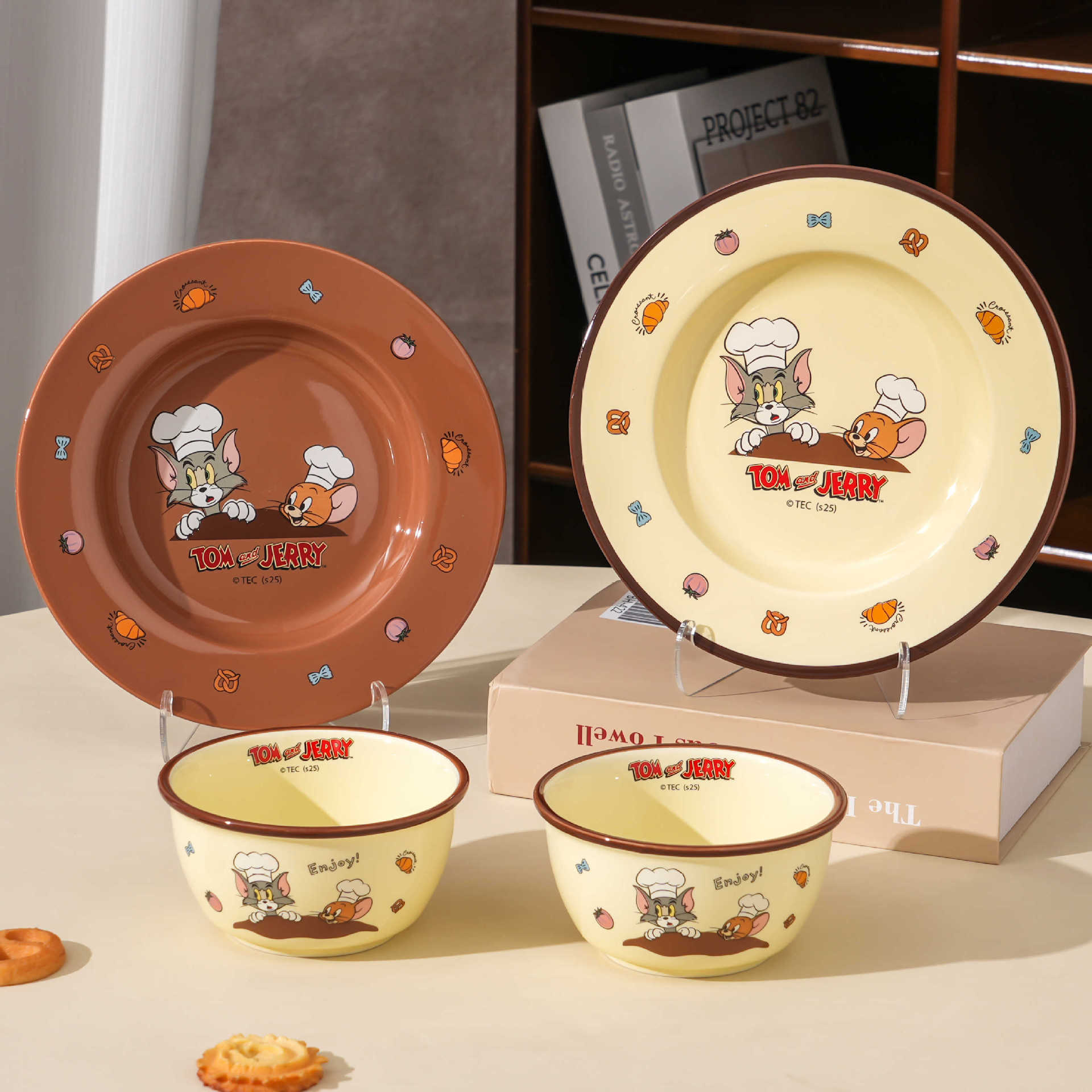 Gato y ratón encantador plato de cerámica cubierta set casero nuevo plato de cerámica un solo alimento cubierta de alto valor facial image 1