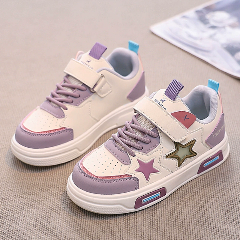 Для девочек Весна 2025 новая детская нескользящая мягкая обувь на беговой дорожке
