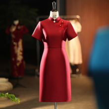 2025春装年轻喜婆婆中长款结婚敬酒礼服连衣裙端庄妈妈婚宴装