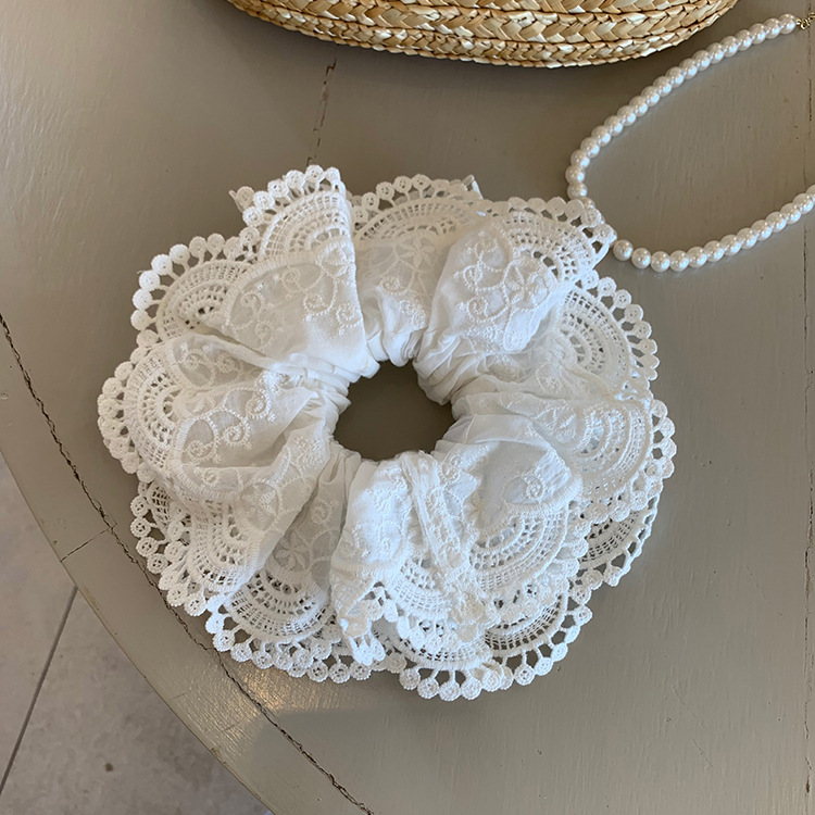 Anello per capelli in pizzo primaverile Anello per intestino da donna Legare i capelli 2024 Nuovo stile Corda per capelli di alta qualità Accessori per capelli Copricapo Stile coreano Fiore per capelli_voghion.com