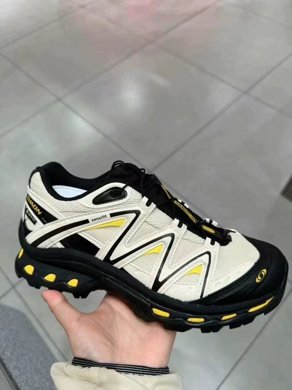莆田純正男性 SLM サロ XAPRO3D 滑り止め屋外登山男性と女性のスポーツシューズ耐摩耗性女性カジュアルシューズ|undefined