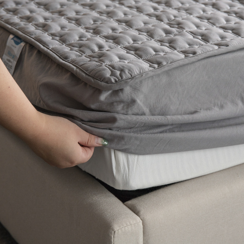 Cotton Quilted Mattress Protector Solid Color Hotel Bed Cover_voghion.com