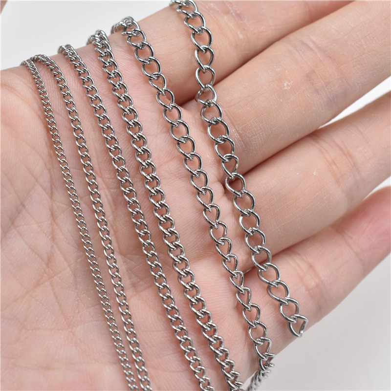 Botones de ocho caracteres, tiras de cadena DIY decoradas con vallas publicitarias de cadena retorcida de acero inoxidable, cadenas colgantes, jeans, ropa colgante, cadenas metálicas