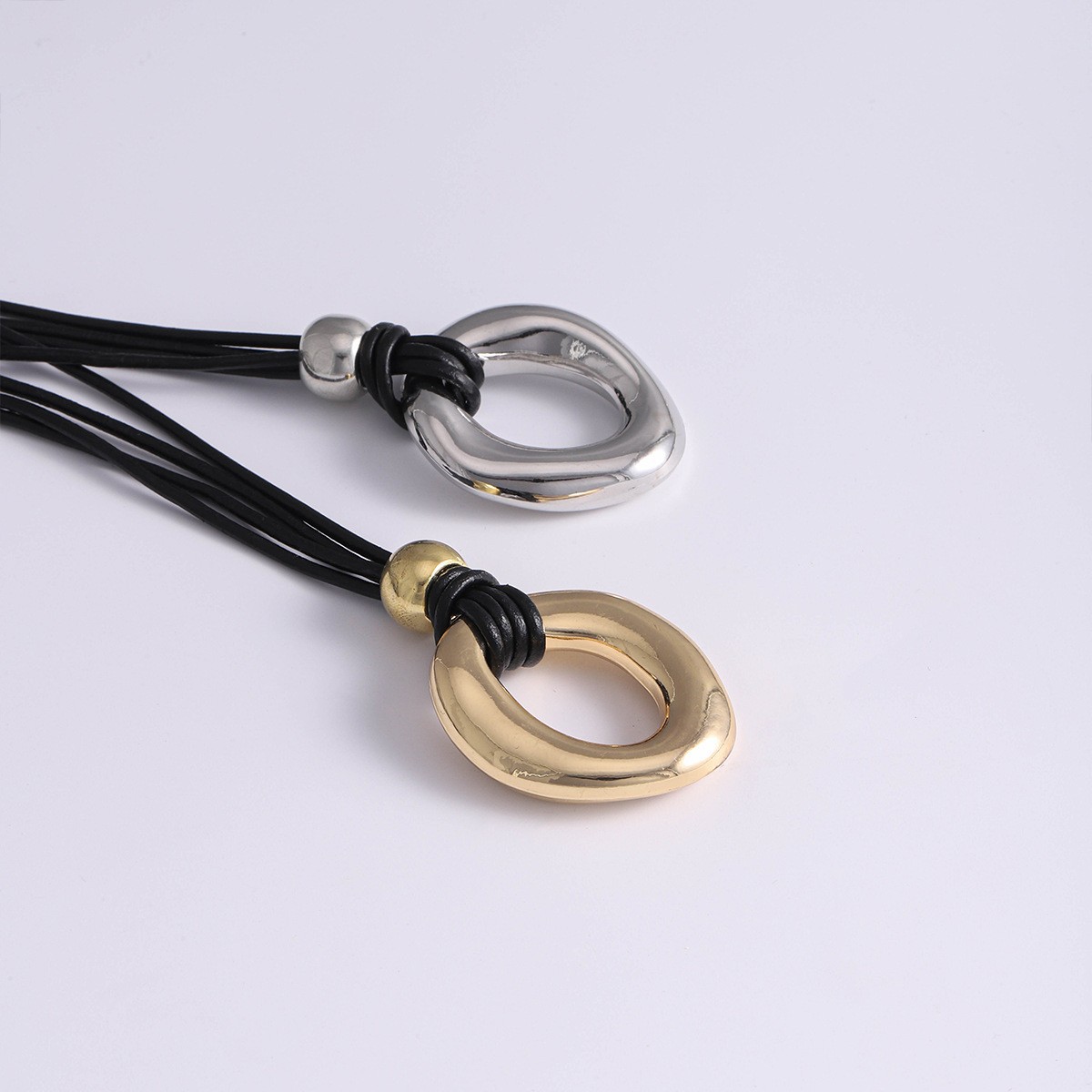28g Weight 0.03µm Gold Plating Thickness Lobster Trigger Clasp Closure Clasp Closure Type Acrylic Inlay Material Pendant Necklace Classification Twisted Rope Chain Chain Type 1 Piece Quantity Holiday, Daily Occasion Alloy, Polyester Material Star, Heart Shape Pattern Women's Gender Simple Style, Classic Style Style Patchwork Craft Simple Style Classic Style Star Heart Shape Alloy Polyester Wholesale Pendant Necklace 11