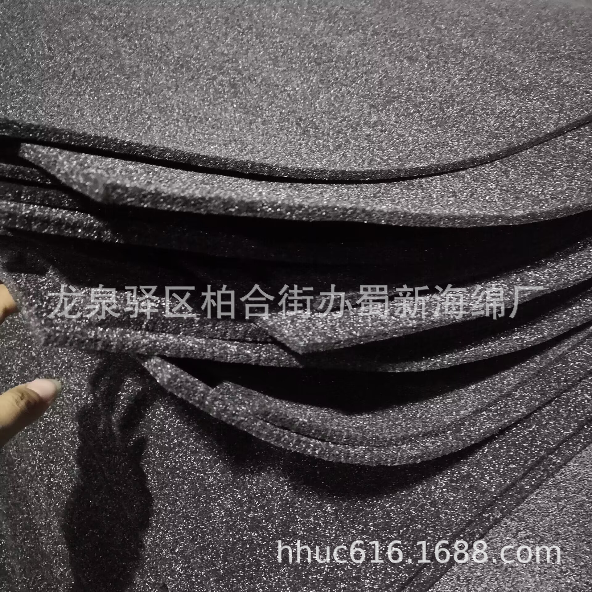 厂家批发珍珠棉防撞材料/黑色EPE包装泡沫板材/快递运输防护包材/