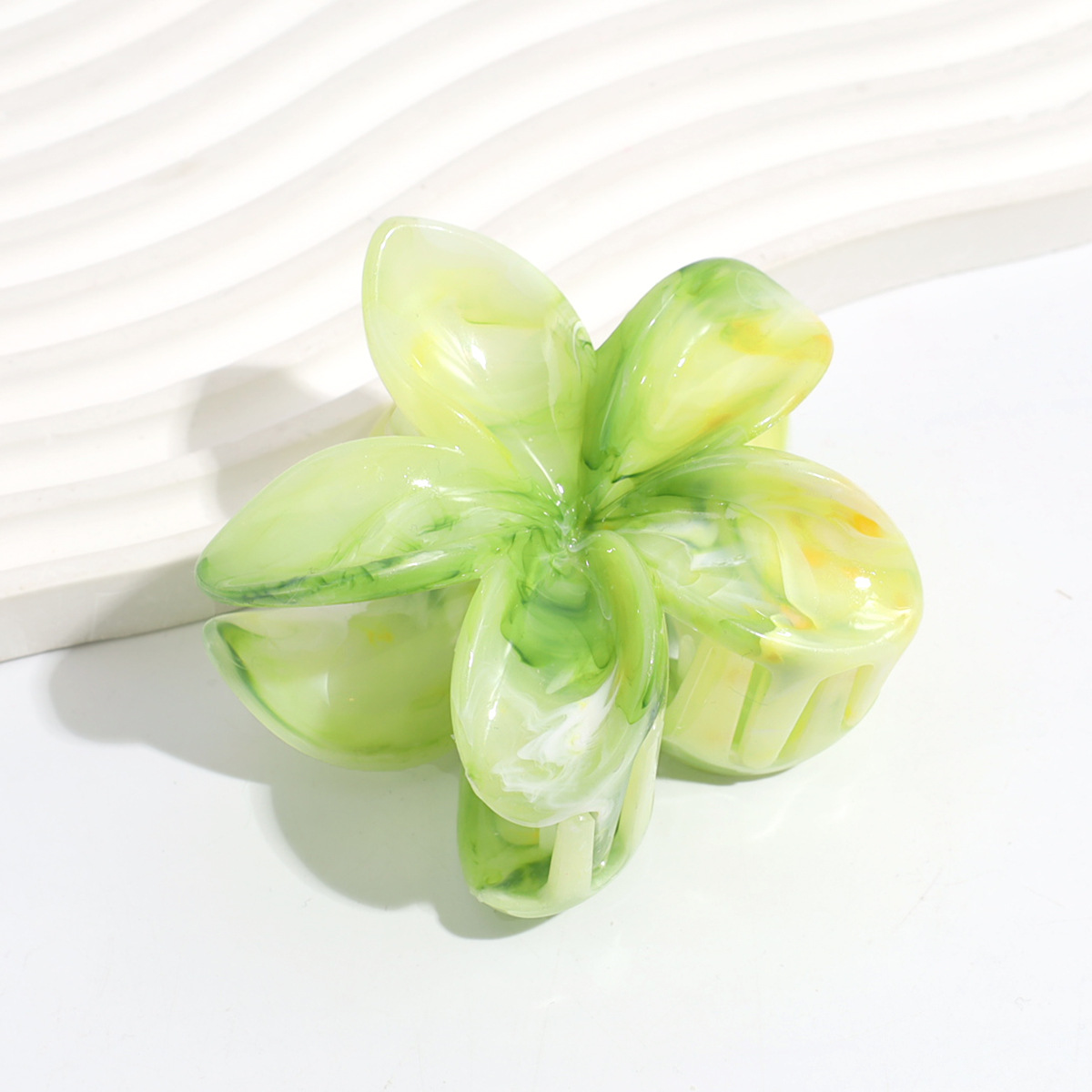 Women's Simple Style Classic Style Flower Plastic Resin Hair Claws display picture 8