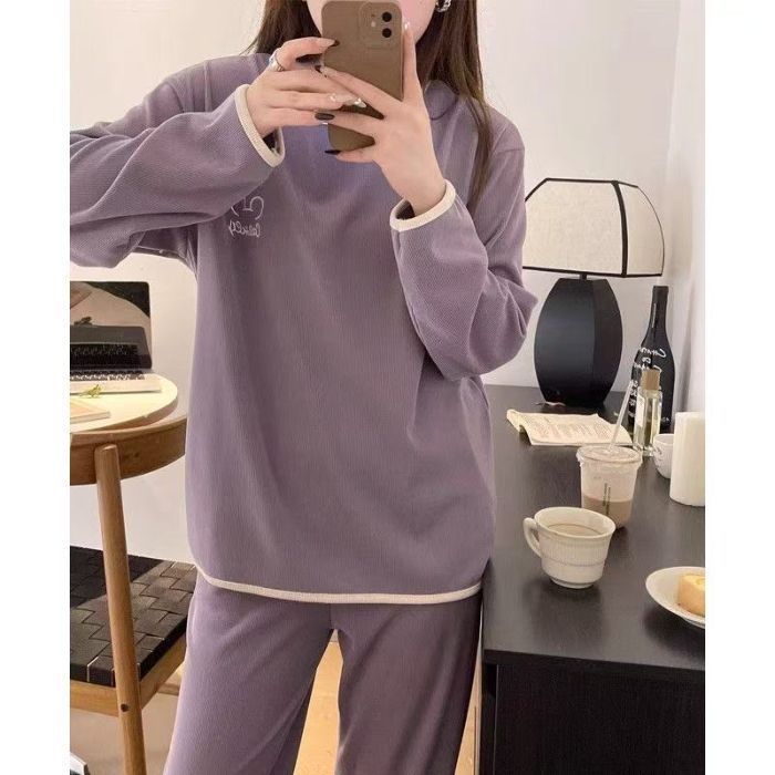 05561