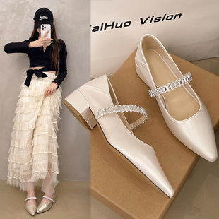 �ɵ��F��2025�ļ��¿���^��ʽ��ɫŮ��Ь͸�ⷽ���͸���ĥ���eЬ