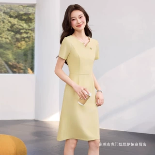短袖西装连衣裙女2026春夏薄款小个子气质女神范高级感外穿打底裙