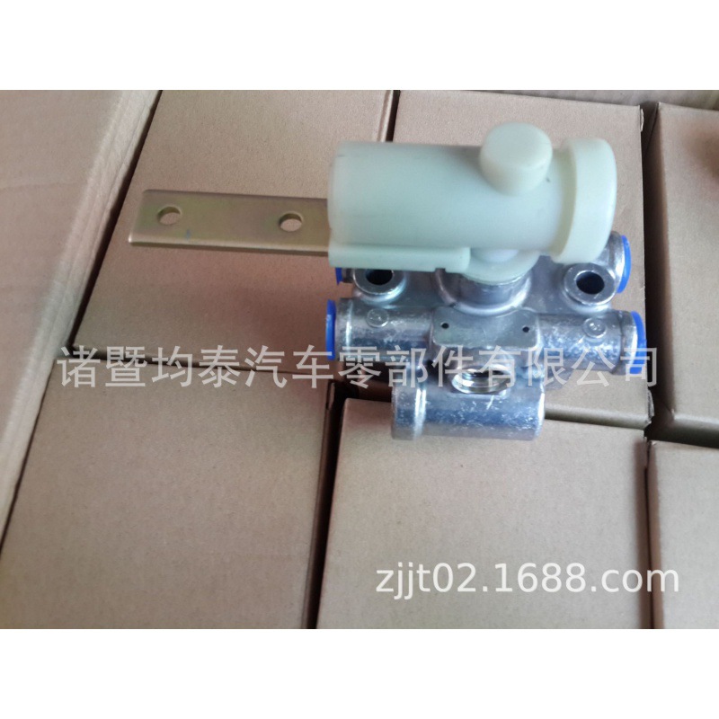 El Autobús Europeo del camión de la válvula 0500005007 de la altura parte SMT