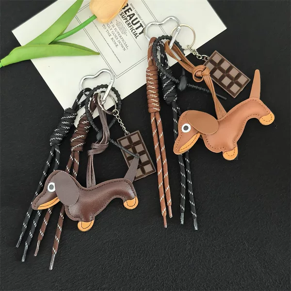 Cross-Border Popular Leather Dachshund Cute Dog Keychain Pendant Couple Keychain Car Decoration