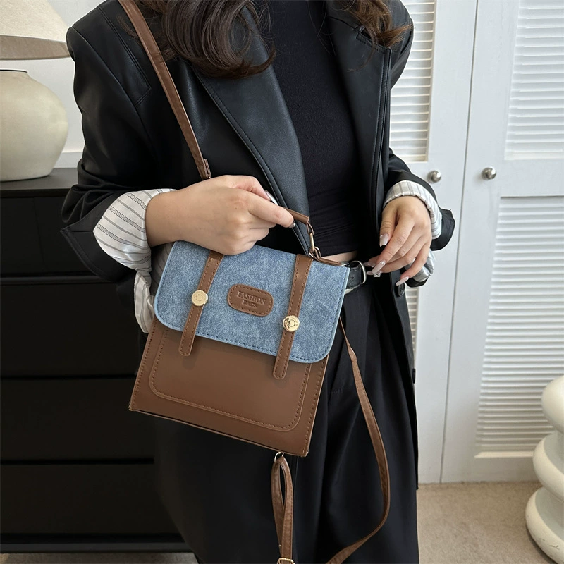 Retro Handheld Backpack — Compact Shoulder Travel Bag, 17.4×14.8×17.6 cm, Lightweight