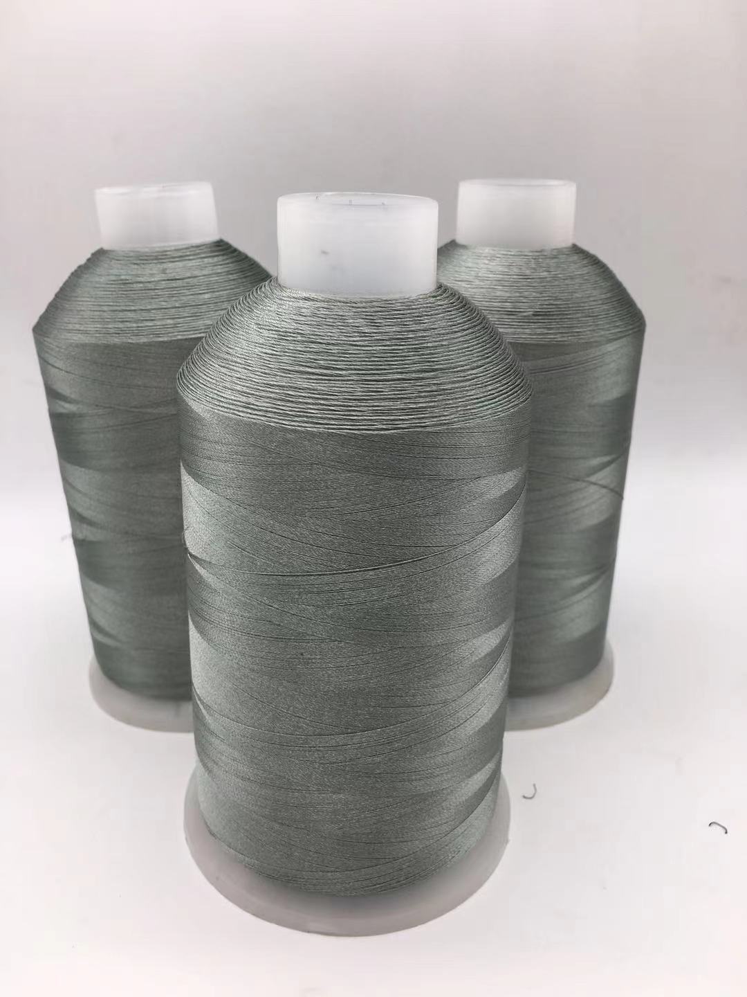 120D大卷涤纶绣花线高速机缝纫绣花线十字绣线皮革刺绣线流苏线