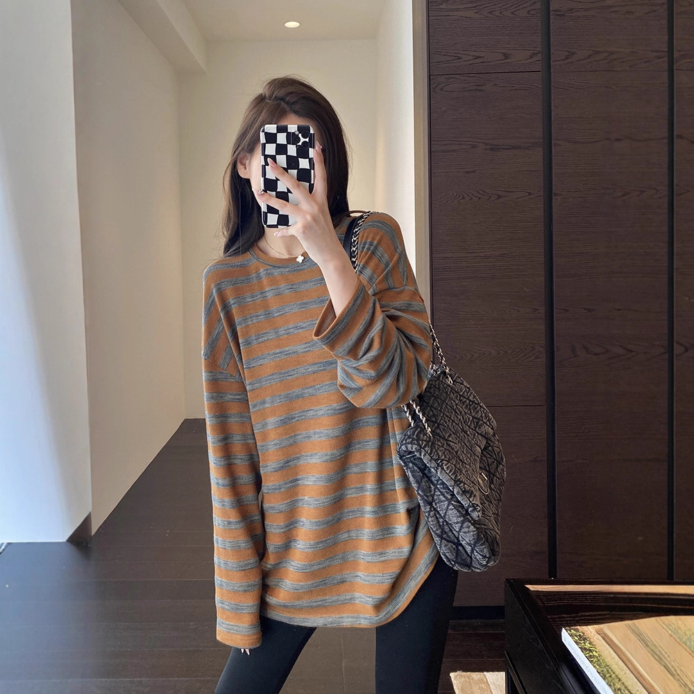 Oversized Lazy Loose Striped Base Shirt for Women, Suitable for All Body Types, New for Autumn and Winter 2025