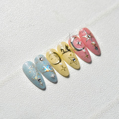 Tomoni Gold Foil Nail Sticker Japanese Retro 5D Nail Sticker Heavenly Horse Star Nail Accessory Wholesale
