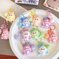 立体植绒三岁钥匙扣可爱蝴蝶结挂件毛绒球球挂饰学生包包装饰礼物