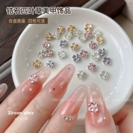 美甲饰品;其他美甲产品;美甲贴