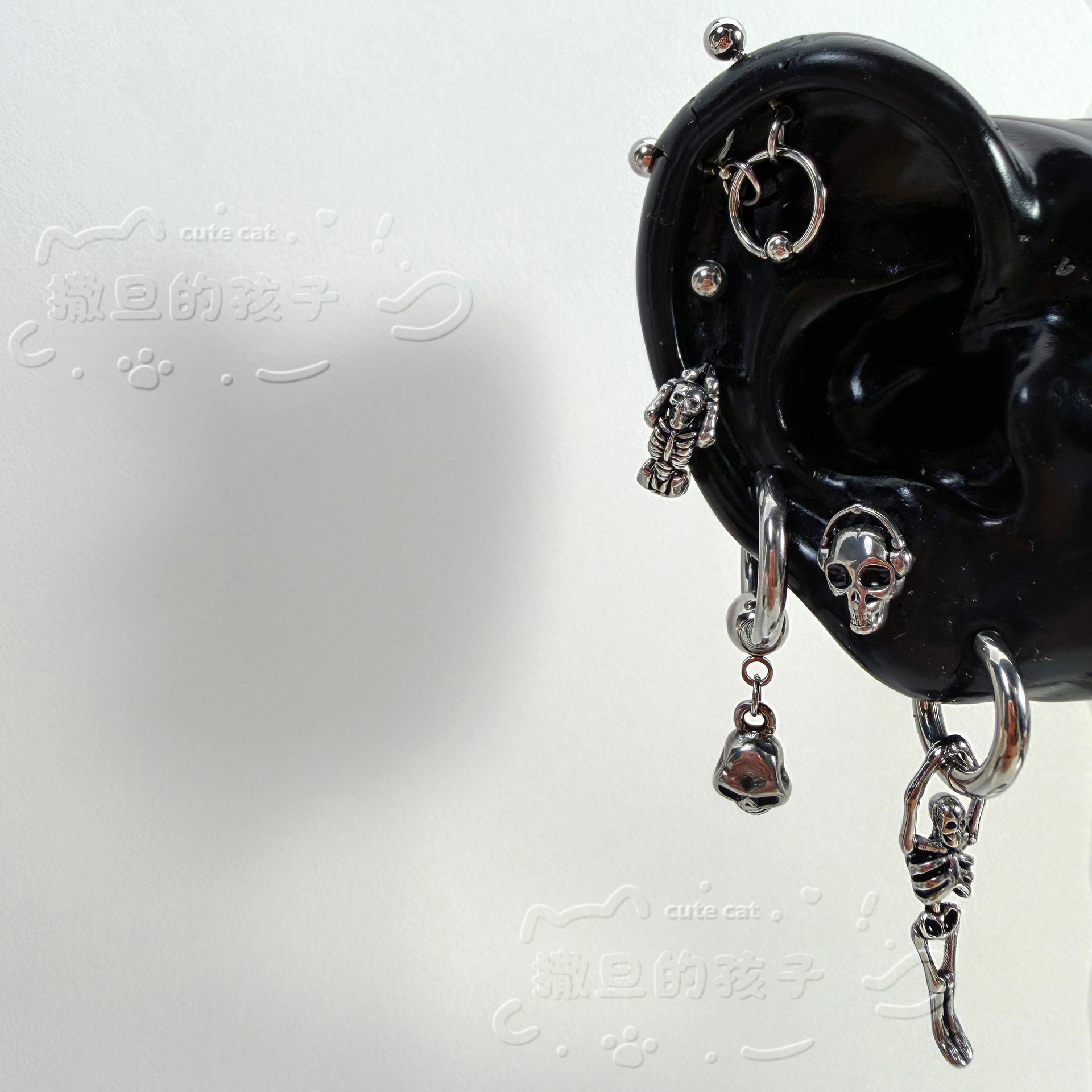 Labret piercing jewelry detail image