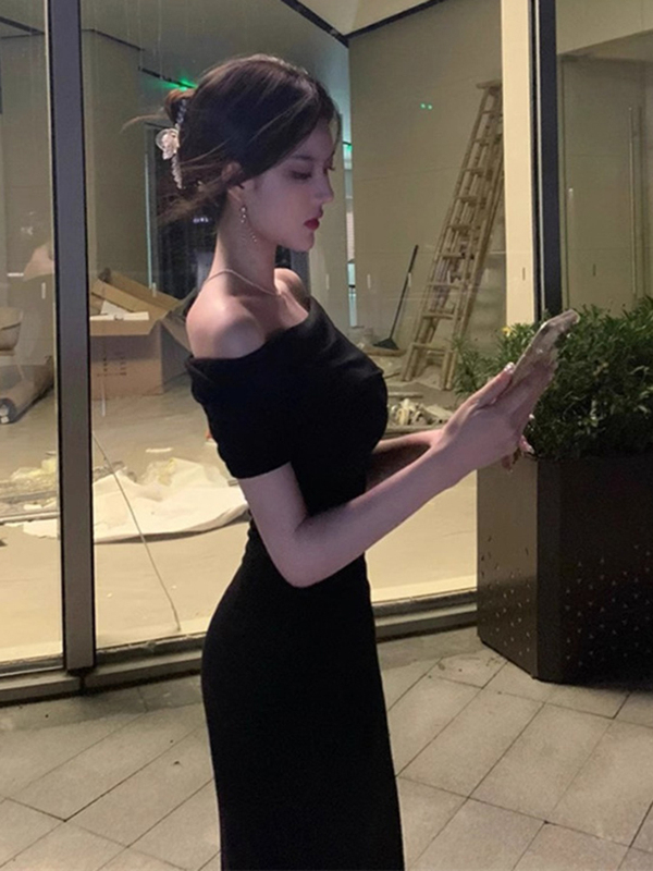 French Royal Sister Style Black One-Shoulder Dress for Women, Summer Style, New Style, Versatile, Slim-Fitting Hip-Hugging Long Skirt, Cool