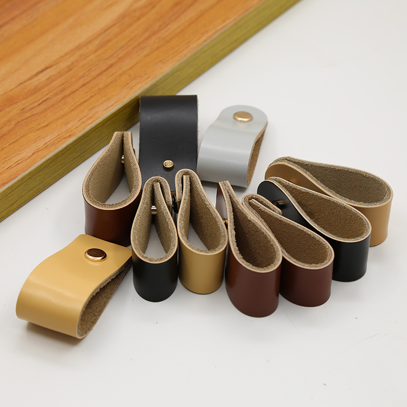 Hebilla de cobre manija de cuero de un solo agujero manija de puerta de gabinete nórdico manija de muebles de cuero de vaca cajón de armario manija de cuero de cobre puro