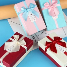 小号长方形口红包装盒节日礼物香水化妆品礼品盒情人节精美礼盒