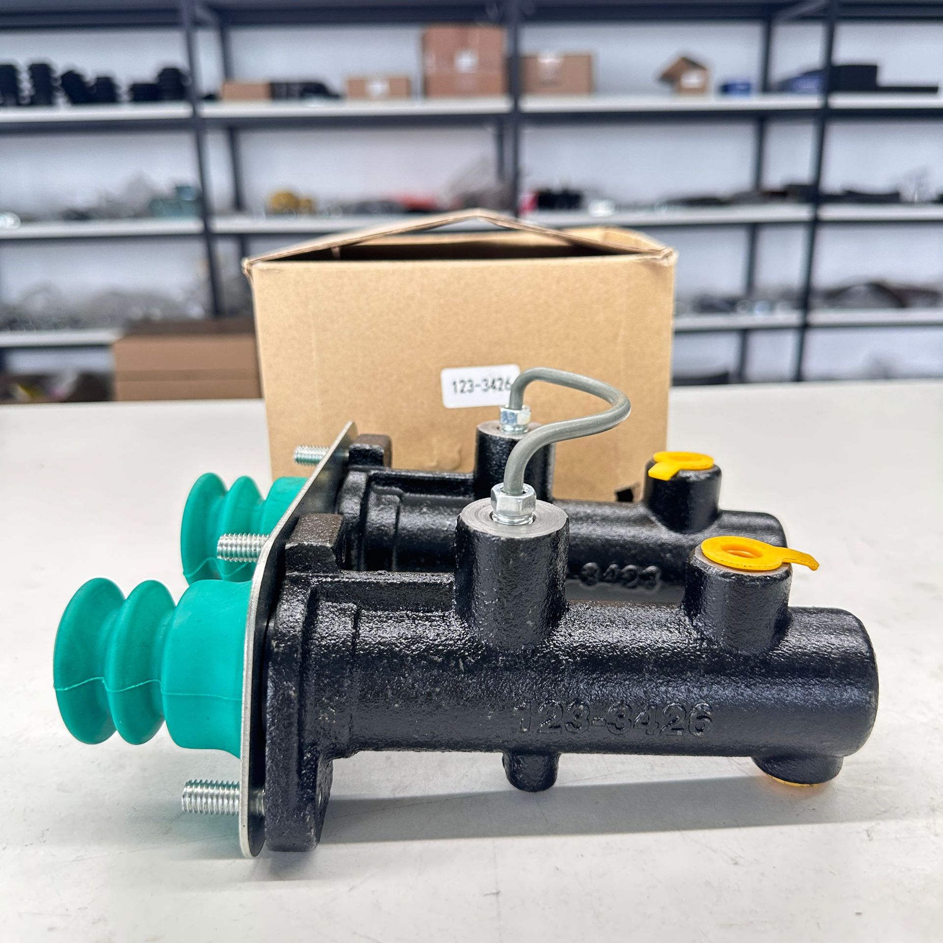 Brake Master Cylinder 123-3426 Suitable for Caterpillar Excavator Loaders