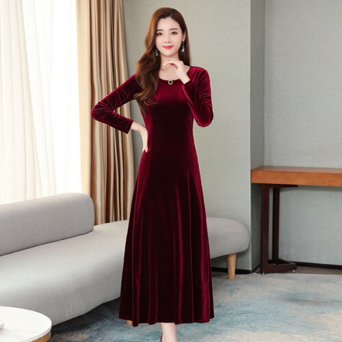 Plus-size velvet knee-length dress for autumn and winter, loose dress for middle-aged moms, basic dress long