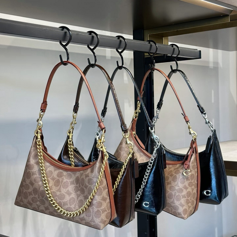 Koja Juliet small hobo bag, a stylish and trendy shoulder bag that can be carried under the arm or as a handbag Koja Juliet small hobo bag, a stylish and trendy shoulder bag that can be carried under the arm or as a handbag