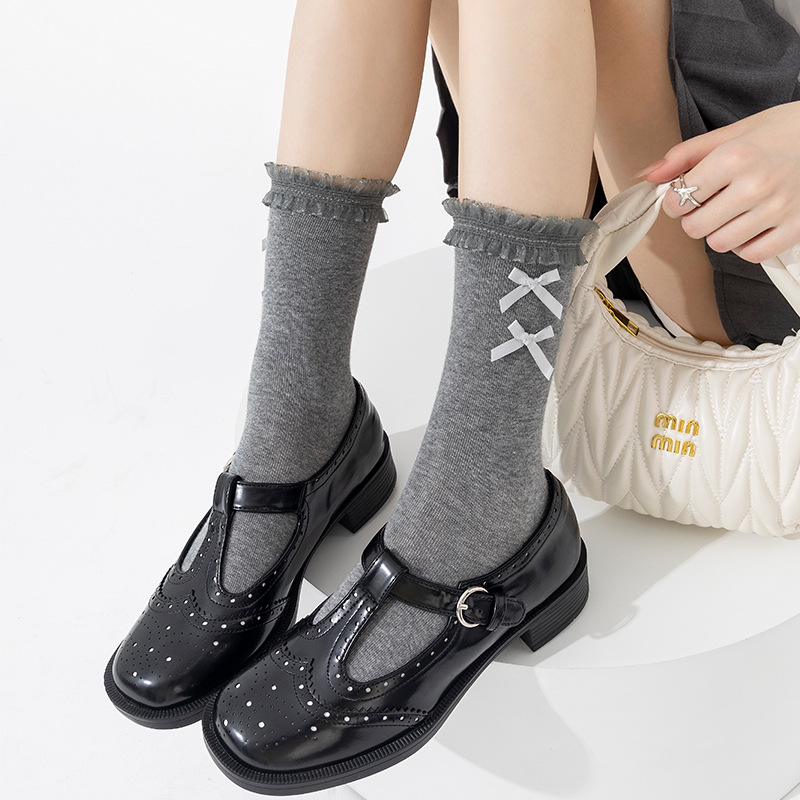 Botas todavía algodón miu calcetines primavera y verano montón de calcetines encaje arco encaje tubo medio ballet viento primavera y otoño lolita algodón