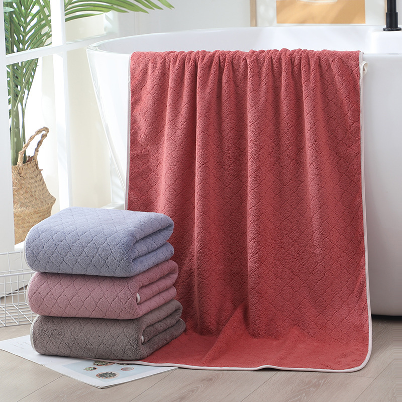 Thickened coral fleece bath towel adult household absorbent bath towel home daily European flower plain bath towel factory wholesale