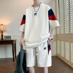 13 Junior High School and High School Students Short-Sleeved T-Shirts 15-Year-Old Boys Handsome Summer Clothes Teenagers and Older Children's Clothes Sports Suits