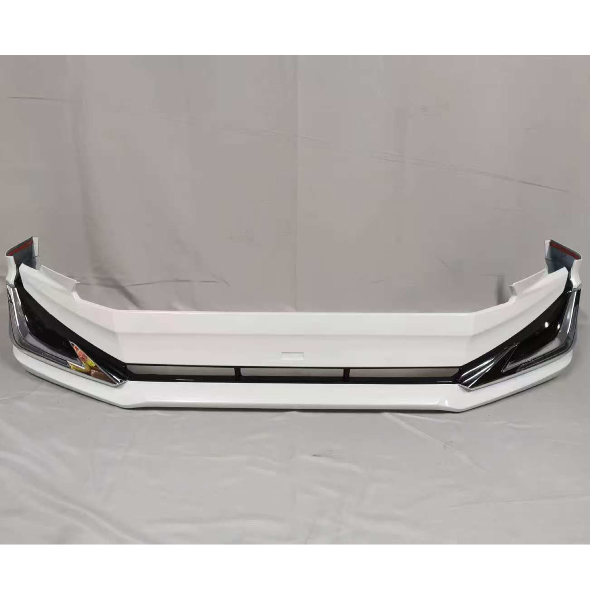 Suitable for 18 Models of the Prado Mona Lisa with Front and Rear Lighted Bumpers and Modified Bumper Guards