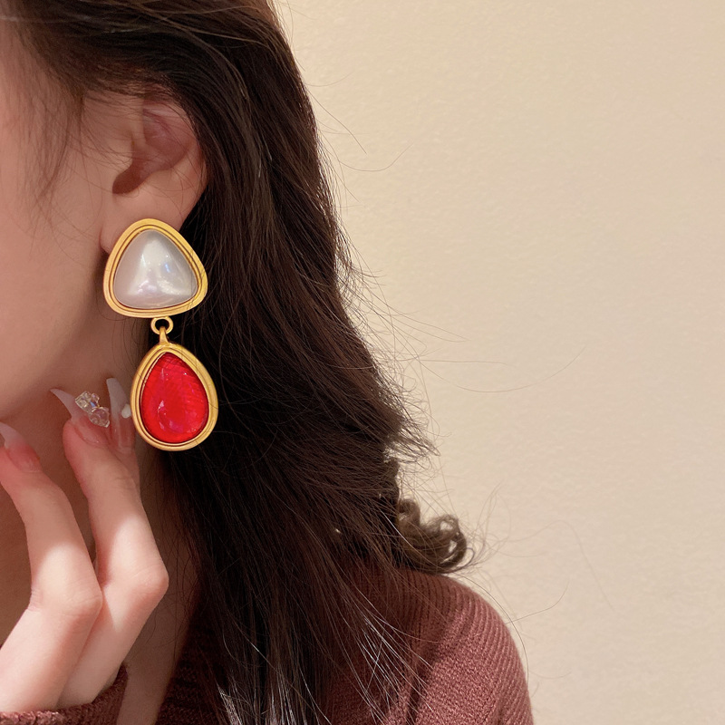 Retro Heart Shape Copper Plating Resin Earrings 1 Pair