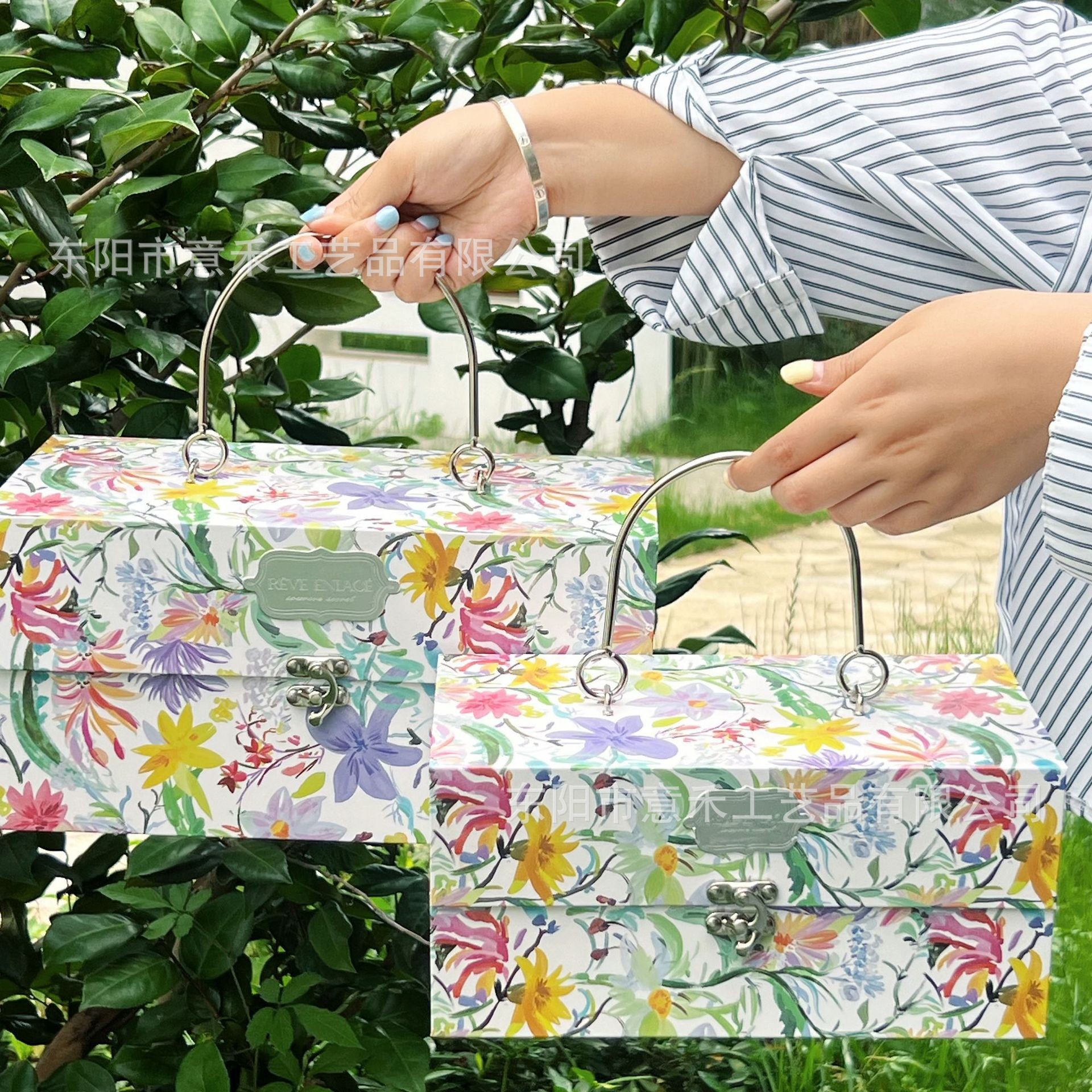 2025新款绮梦花语高级感送伴娘婚礼手提喜糖盒空盒礼物礼品包装盒