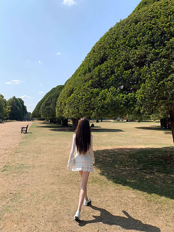 Chill巧儿【浮云织梦】立体镂空 纯欲针织抹胸连衣短裙开衫两件套|undefined