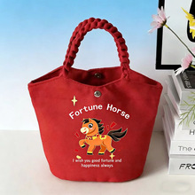 �R���ϲ�cͨС�R�D���tɫ���Ʒ������r�г������Ʒ����������