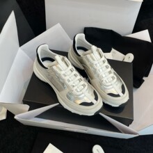 ��؈ƴɫ���Ь����ϵ����ӖЬ�͎����e�\��ЬŮ͸���p��