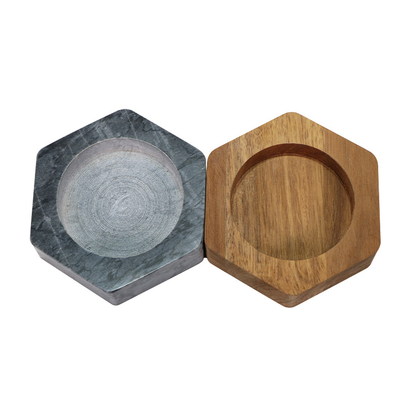 ����ֱ������ʯƴ�Ӳ����Ҷ�Ѳ�С���̼��ò貦��ɷֲ���