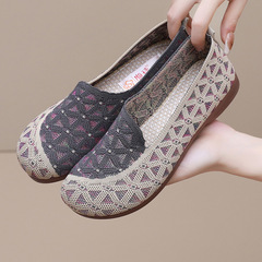 2023年秋季老北京新款布鞋透氣一腳蹬老年鞋平底淺口時尚媽媽單鞋