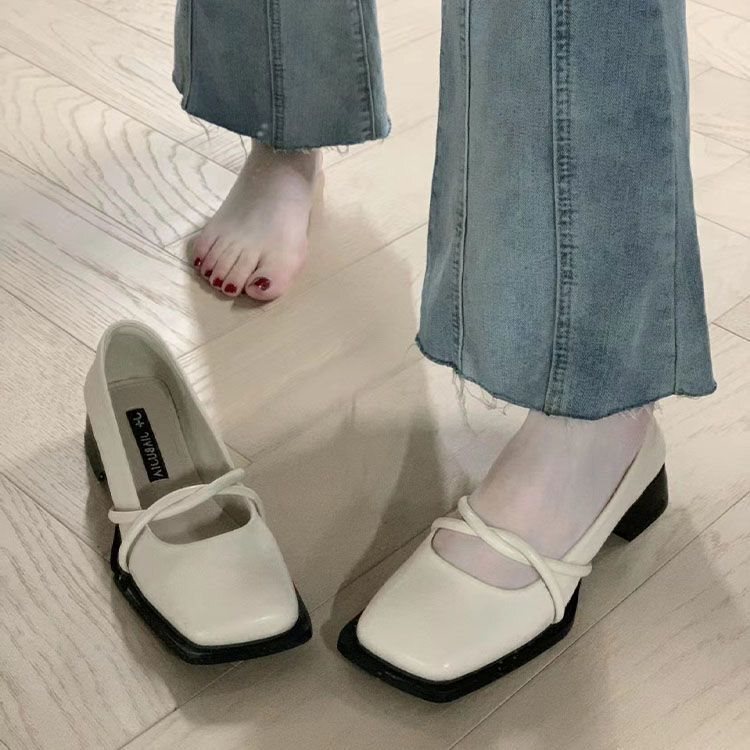 French-Style Shallow-Mouthed Single Shoes for Women, 2025 Summer New Style, Gentle Chunky Heel Leather Slip-Ons, Maternity Mary Jane Shoes French-Style Shallow-Mouthed Single Shoes for Women, 2025 Summer New Style, Gentle Chunky Heel Leather Slip-Ons, Maternity Mary Jane Shoes