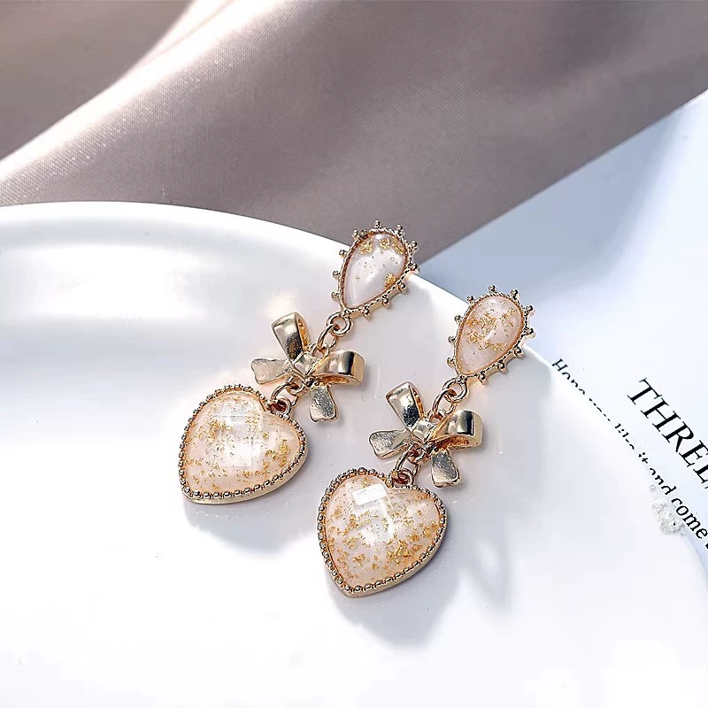 Retro cute earrings drop-shaped with bow