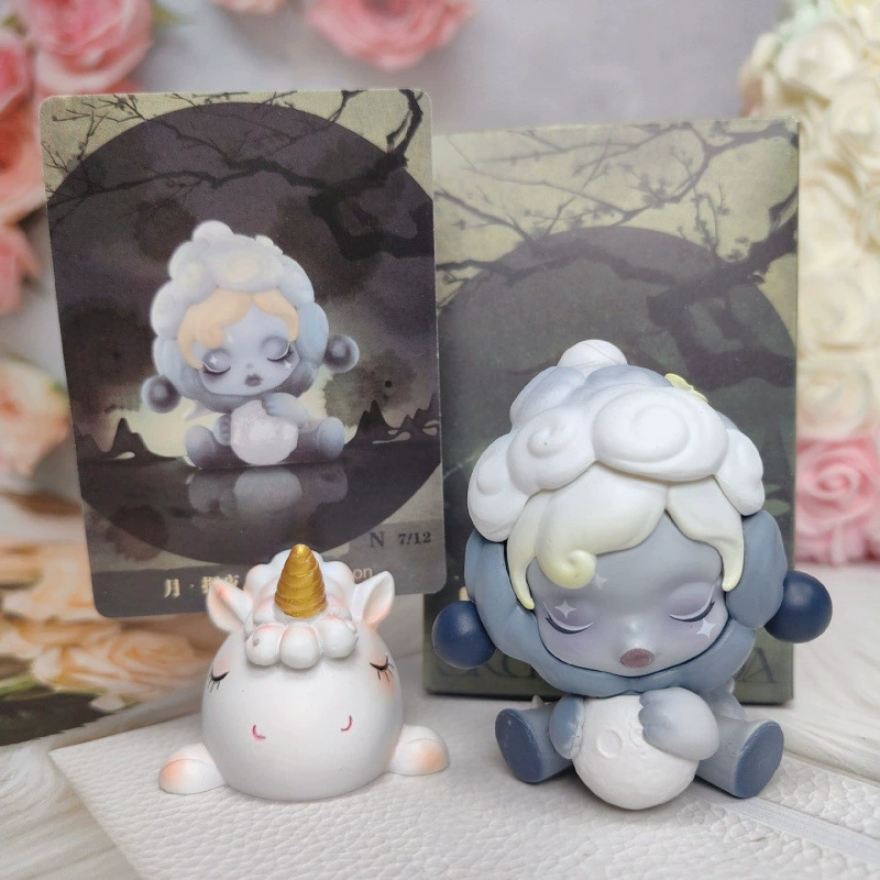 Blind box POPMART (SKULLPANDA Mo Mei) ручная фигурка-брелок для авто, 6,5×10 см