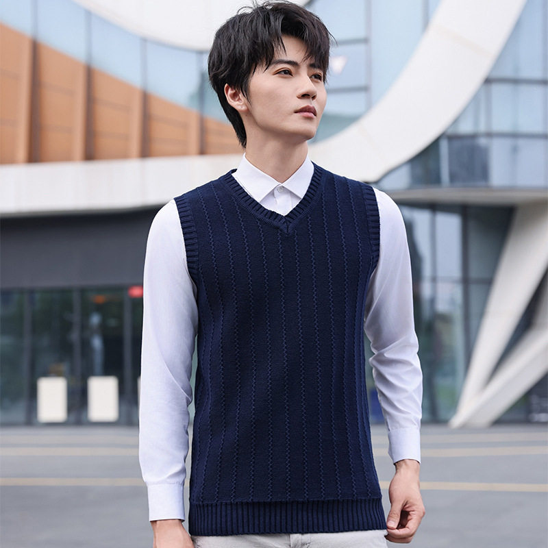 Autumn and Winter Korean Style New Knitted Sweater Vest Men's V-neck Waistcoat Solid Color Wave Pattern Jacquard Sleeveless Vest Autumn and Winter Korean Style New Knitted Sweater Vest Men's V-neck Waistcoat Solid Color Wave Pattern Jacquard Sleeveless Vest