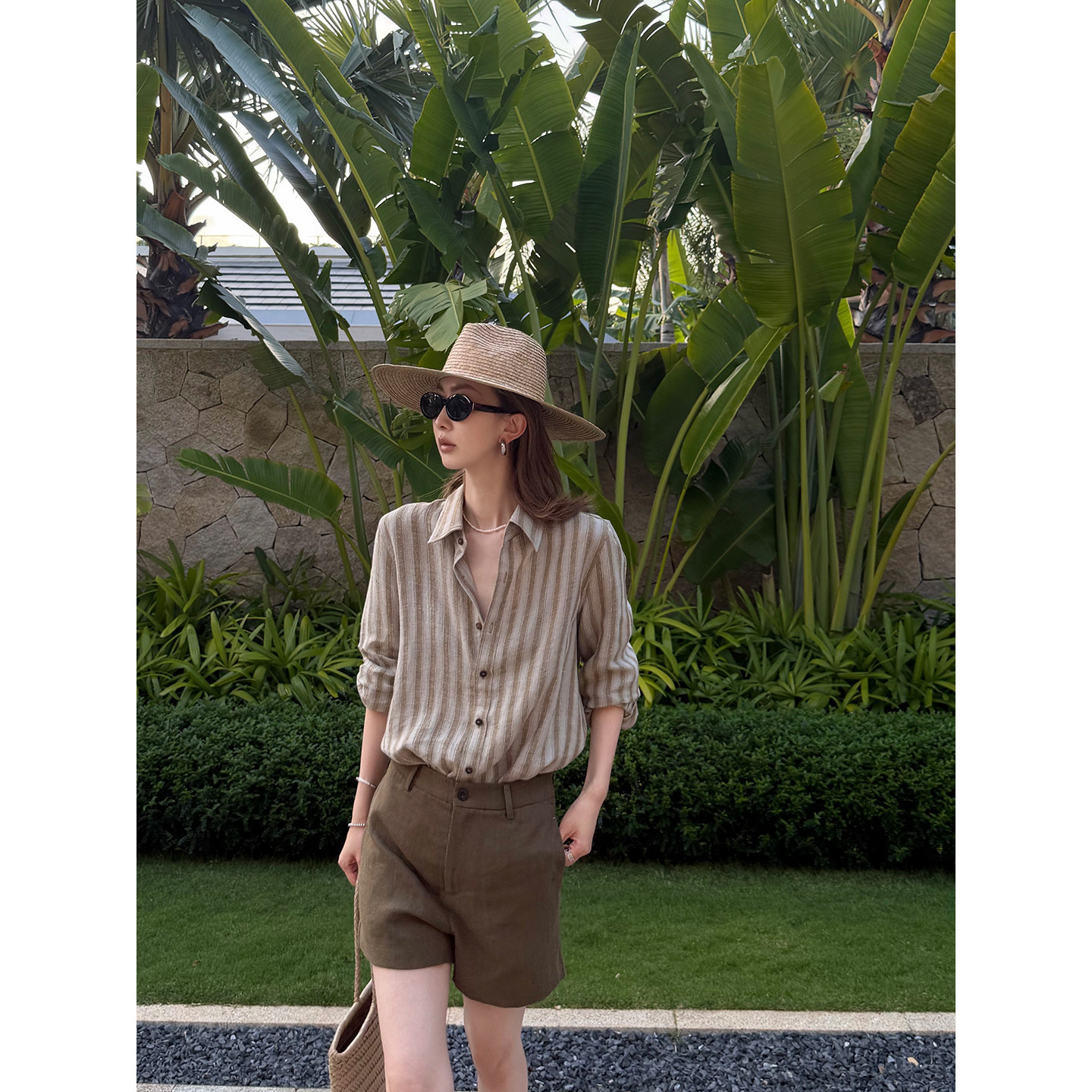 CodeNa 100 Linen Striped Classic Versatile Shirt, Urban Chic, Simple Long-Sleeved Casual Top