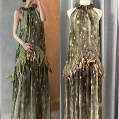 スポット 25 春夏 Qili フラワー シャドウ フェザー装飾ホルターネック ストラップ ノースリーブ ドレス